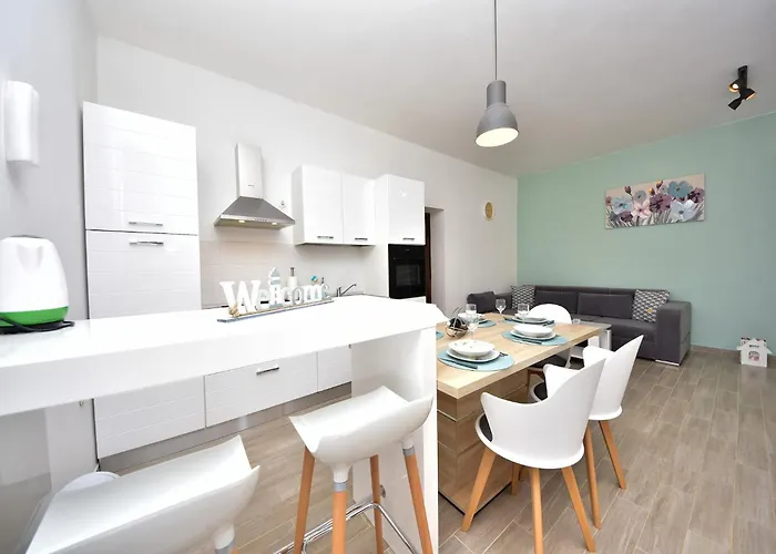 Coastal Retreat In Апартаменты Krusevo (Zadar)