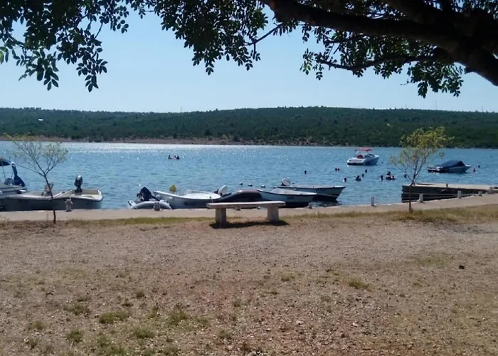 Coastal Retreat In Krusevo (Zadar)