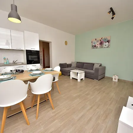 Coastal Retreat In Appartamento *