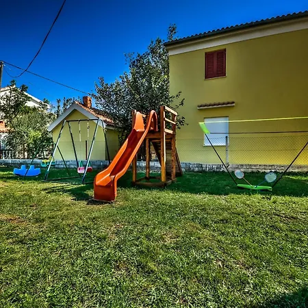 Coastal Retreat In Appartamento Kruševo
