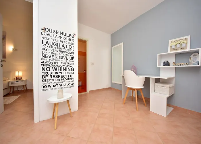 דירה Coastal Retreat In *